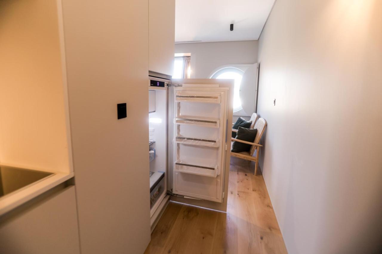 Alegria Suites By Porto City Hosts מראה חיצוני תמונה